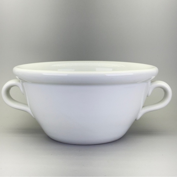 H & C Chodau Czechoslovakia White Soup Tureen with Handles - Picture 1 of 12